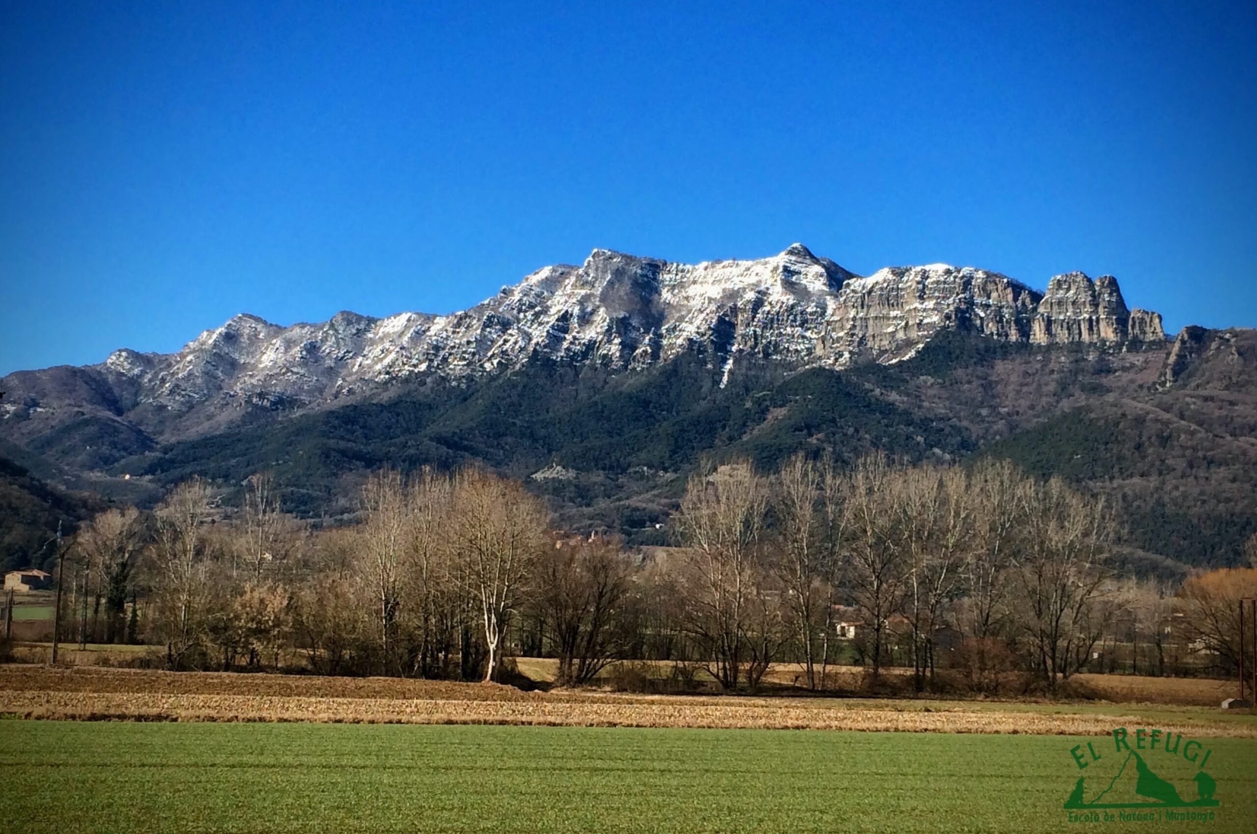 SENDERISME ACTIU EXCURSIONISME, GARROTXA, EL REFUGI ESCOLA, GUIES DE MUNTANYA, EDUCACIÓ AMBIENTAL